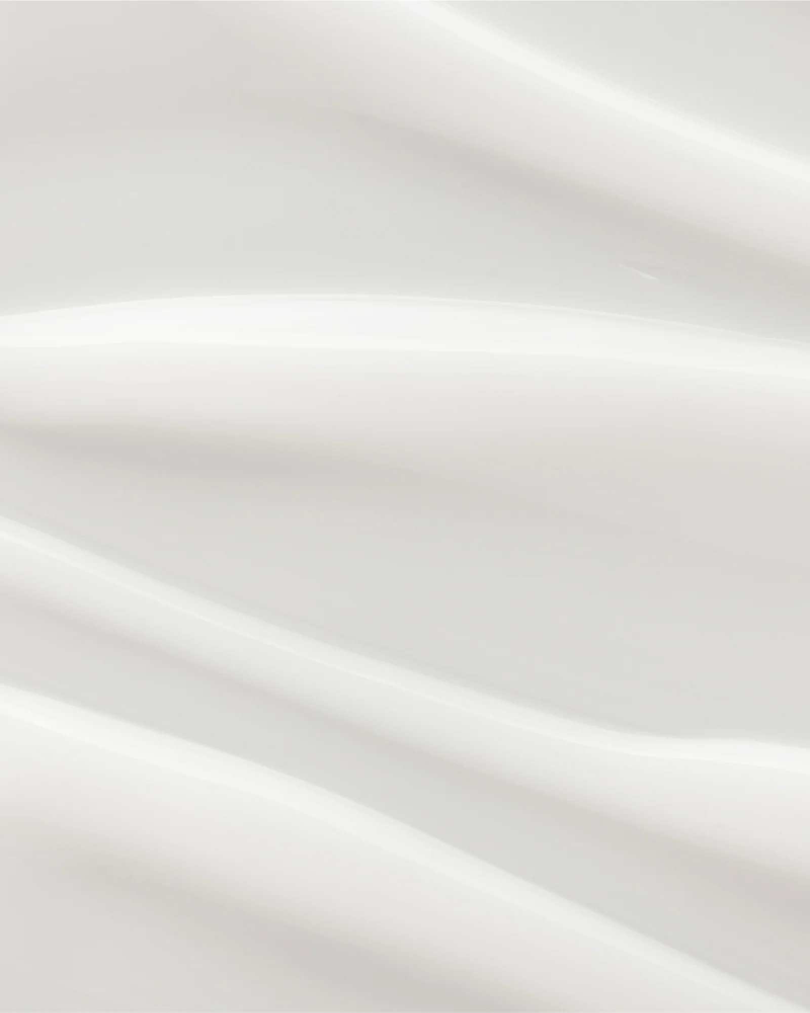Hydra Light | Sheer Skin-Quenching Moisturizer - Image 4