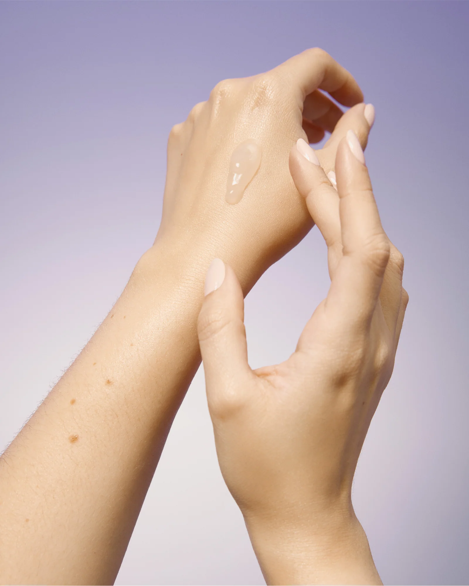 Pure Gel | 5-in-1 Purifying Cleanser & Makeup Remover - Image 3